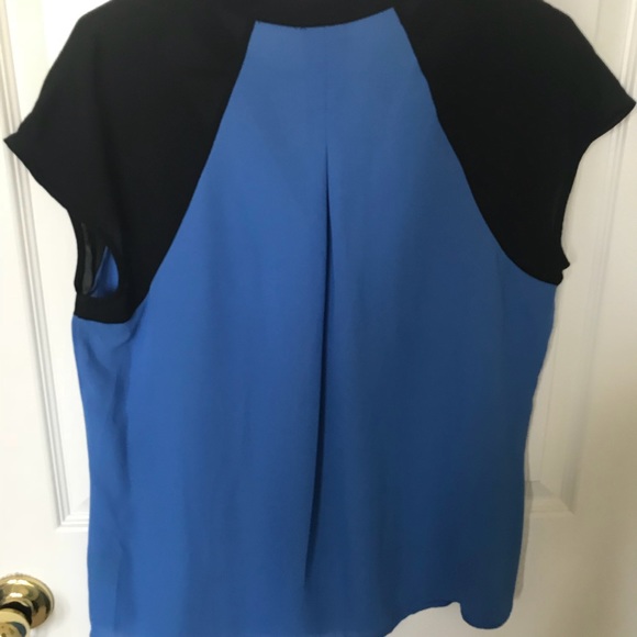 Worthington Blue/Black rarely worn tank top - Picture 3 of 4